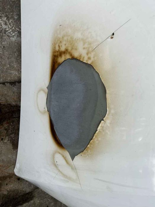 VAG Caddy 10-15 капот дефект KA0442 1T0823031P