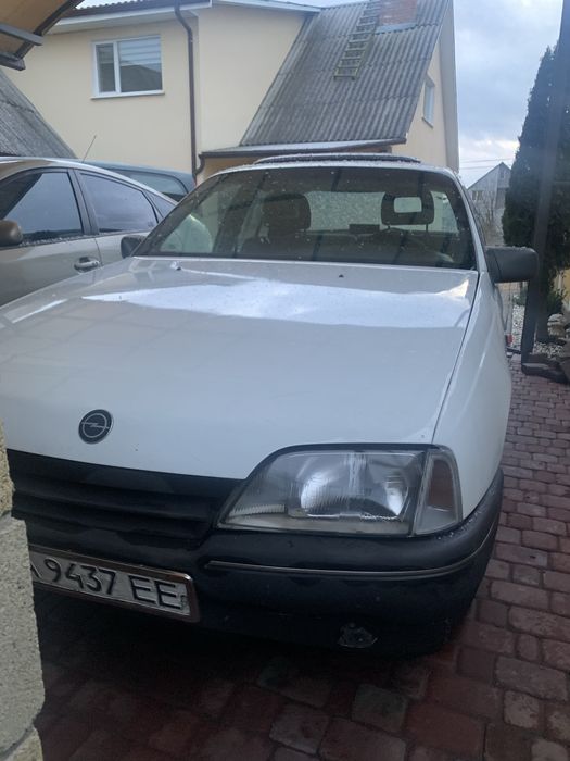 Продам опель омега