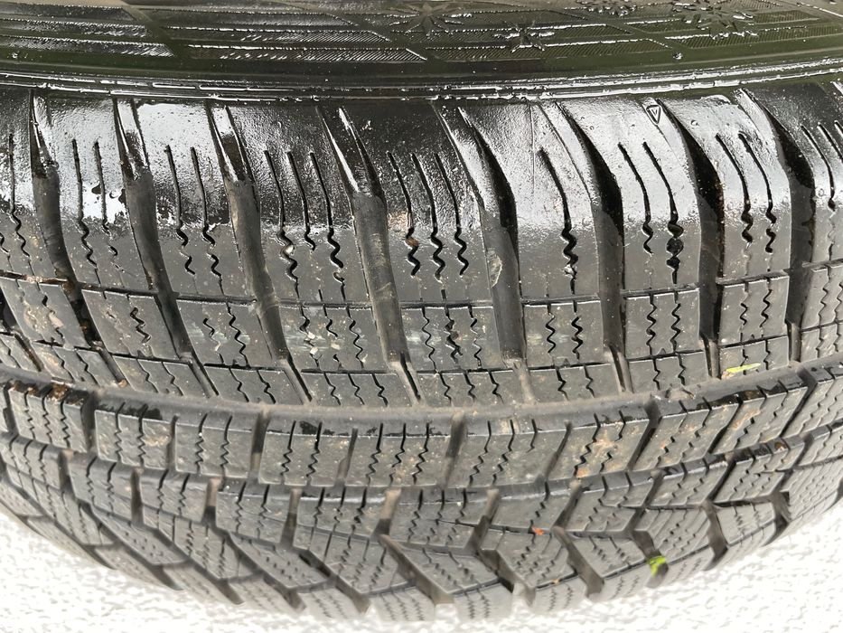 Koła felgi Hyundai Kia Mitsubishi 5x114,3 zima 215/60/17