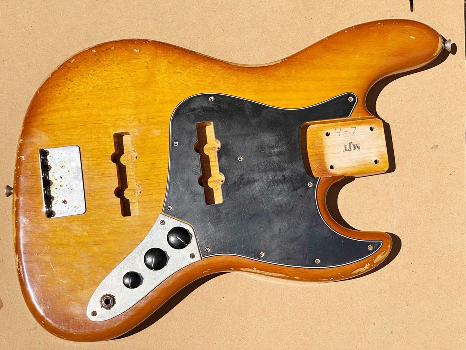 Corpo de Baixo Fender Jazz Bass - Vintage Relic MJT (USA)