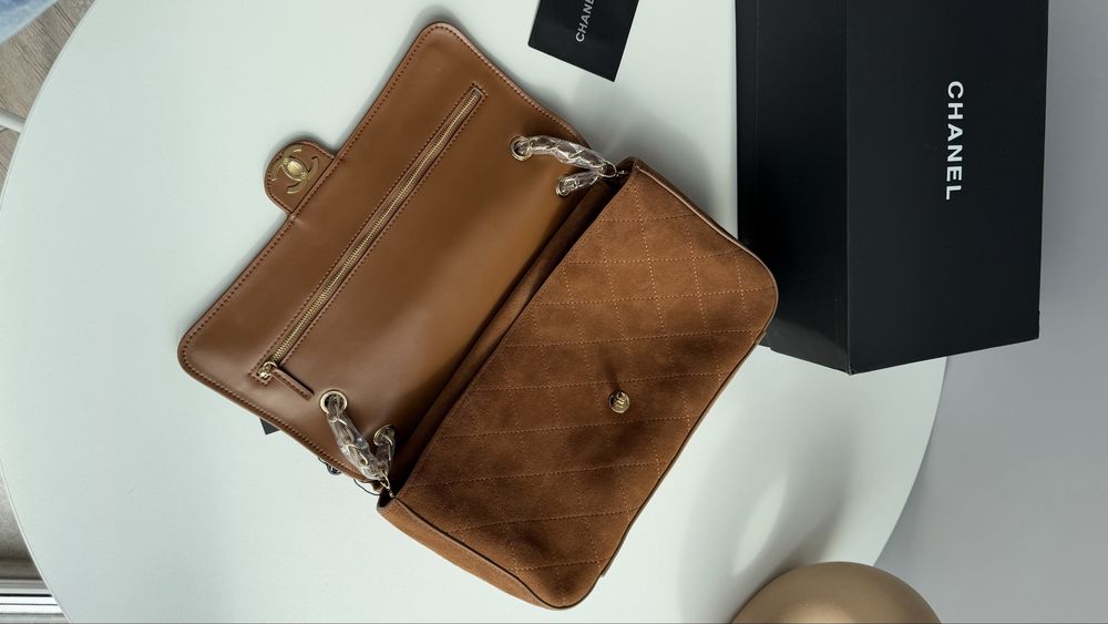 Сумка Chanel 32см Maxi Flap в наявності