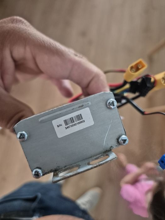 Controlador elétrico (centralina) original para a trotinete elétrica KuKirin G2