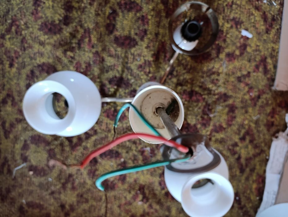 Різні плафони люстри радянської епохи