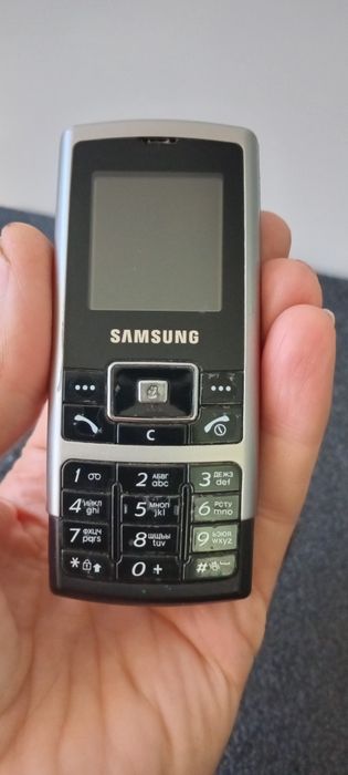 Телефон Samsung.