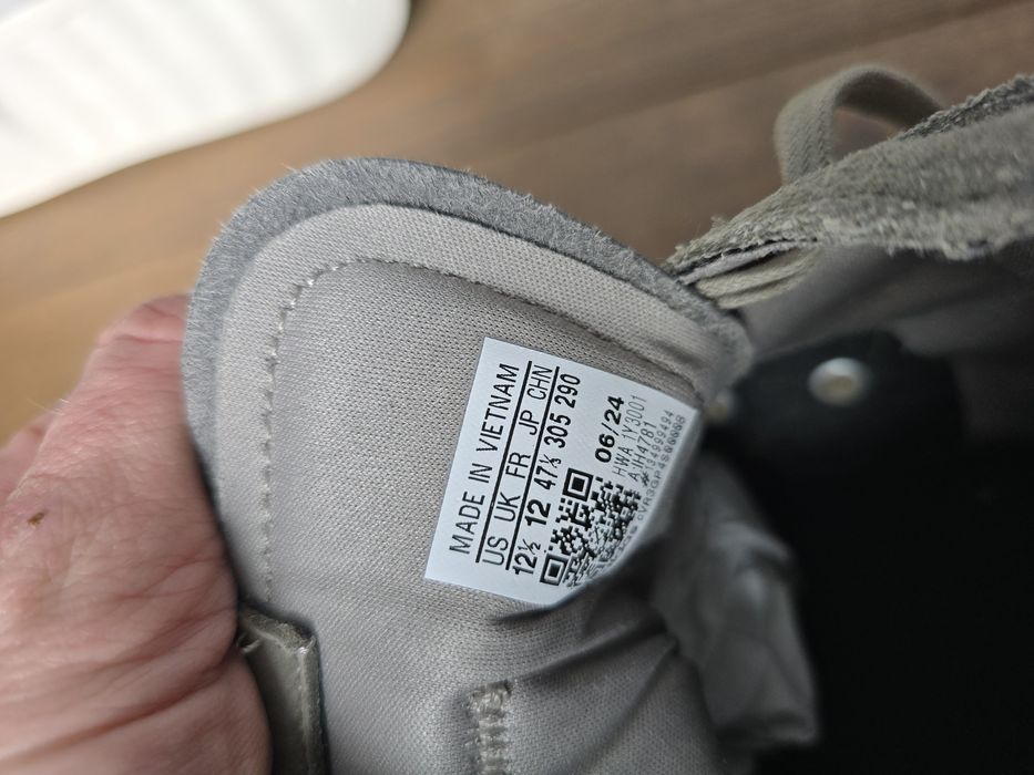Adidas кеди високі, znsored hi sueted