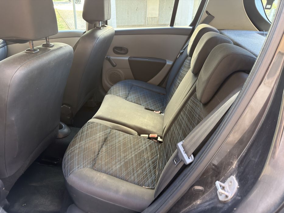 Renault Clio 1.2i A/C -2007