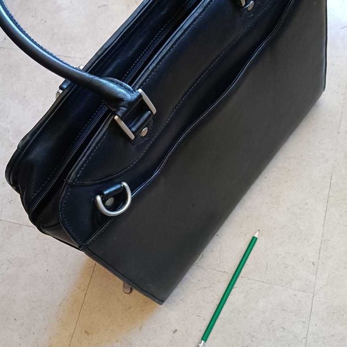 Mala de cabedal para computador