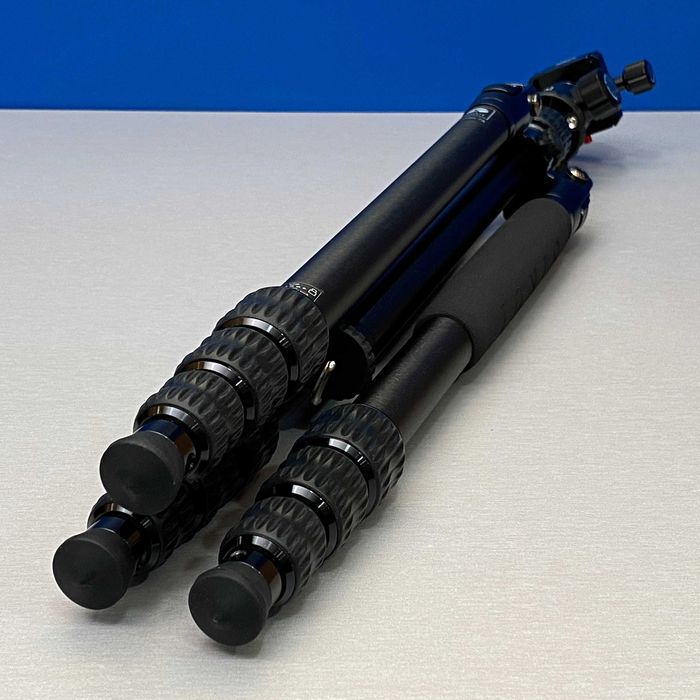 Tripé de Aluminio - SIRUI Traveler 7A (NOVO)