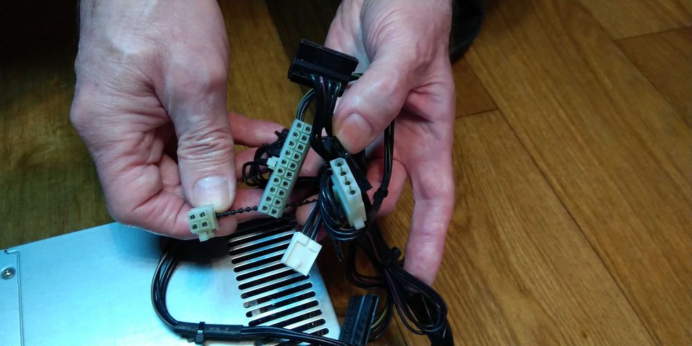 Блокпитания Delta Electronics DPS-320KB-1 A 320 WATT