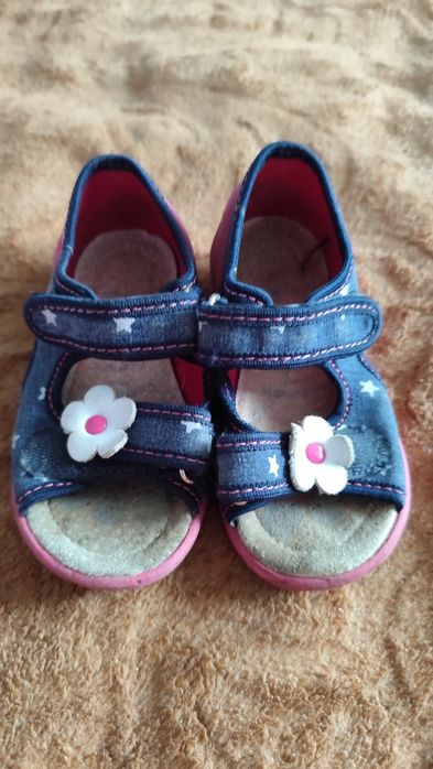 Sandałki RenBut rozmiar 23