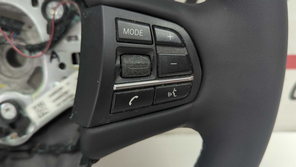 Кермо шкіряне з підігрівом у зборі з кнопками з BMW X5 2014 (F15)