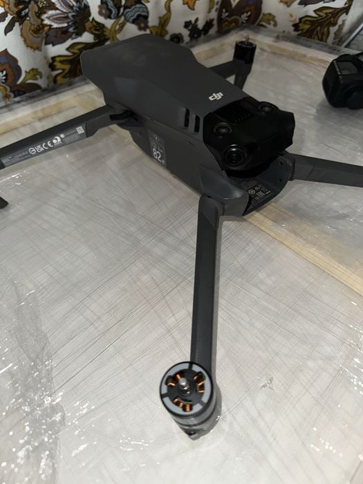 Mavic 3pro на запчасти или востановление