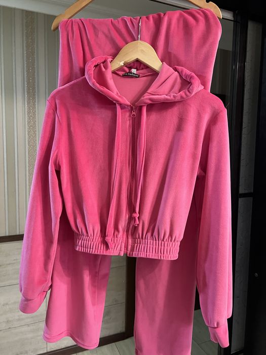 Спортивный костюм ! Крутой костюм ! Костюм ! Велюровый костюм ! Костюм