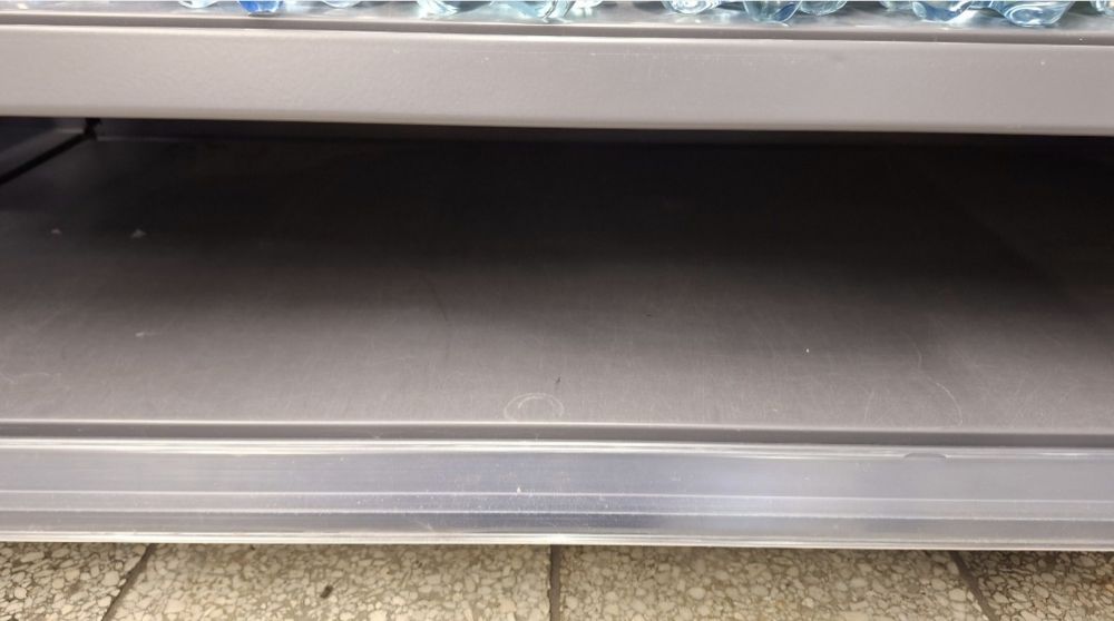 Sprzedam całe wyposażenie sklepu 100 m2, duże rabaty