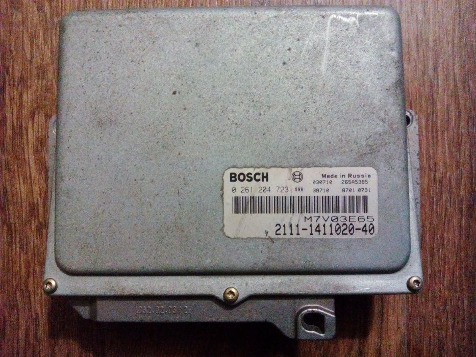 Блок управления "мозги" ЭБУ ВАЗ Январь 5.1 7.2 Бош Нива Калина Приора