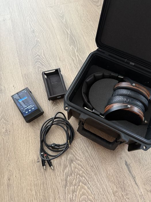 Astell & kern Alpha + Audeze LCD3.