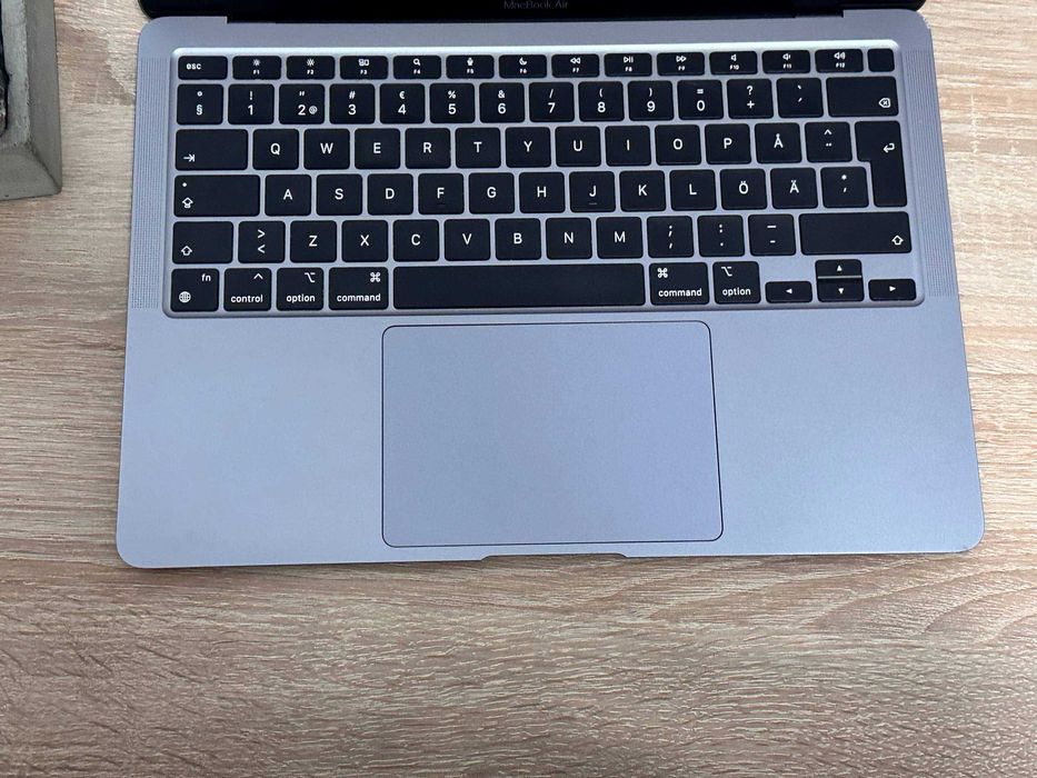 MacBook Air M1 2020 8Gb Ram/256 SSD Space Gray/Gold 96Ц Макбук Аір м1
