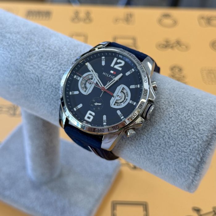 Zegarek Tommy Hilfiger TH.320.1.14.2382 od HALOgsm
