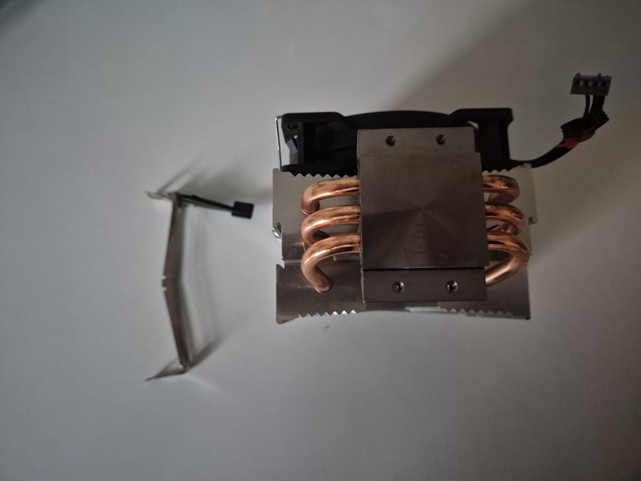 Кулер be quiet! 81.8 x 97 x 124.8 мм Pure Rock Slim (BK008) AMD / INTE