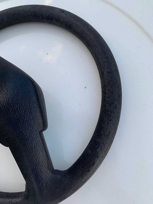 Volante original Peugeot 205 GTI fase 1