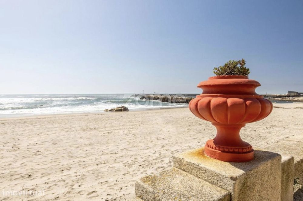 Moradias 2º Linha Mar