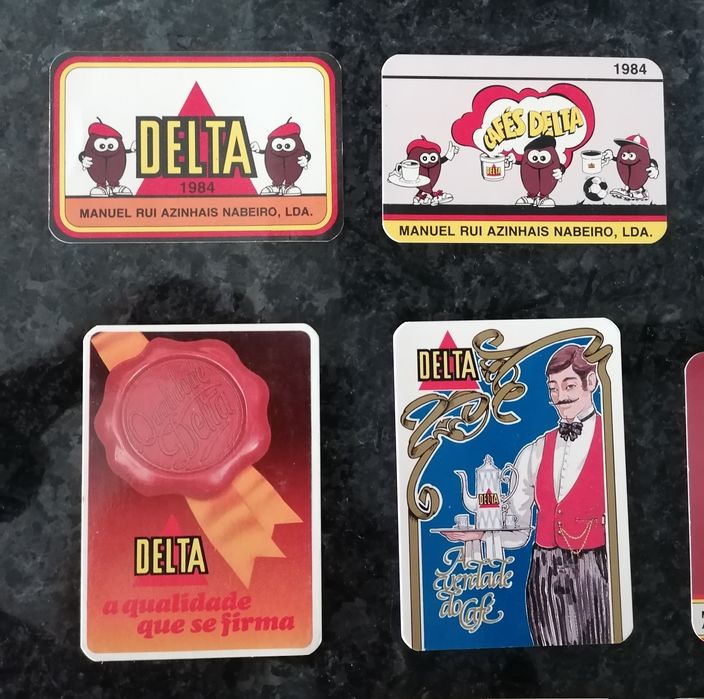 Conjunto de 11 calendários com publicidade da marca de cafés Delta.

A