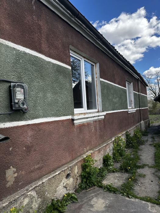 Продається частина будинку в місті Здолбунів