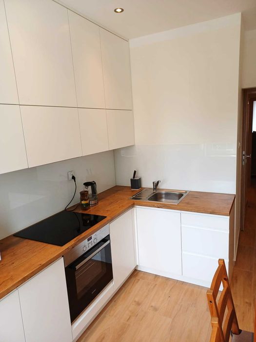 Sprzedam mieszkanie 43 m² -  9000/m2, Kielce, ul. Żeromskiego, miejsce postojowe, piwnca, dwustronne, 2 pokoje, osobna kuchnia. Gotowe do zamieszkania! - View 4