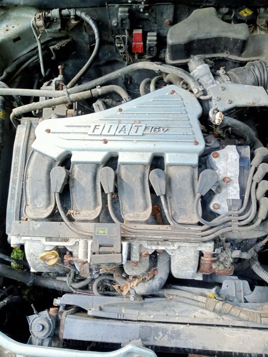 Sprzedam alternator fiat brawa 1 6 b rozrusznika