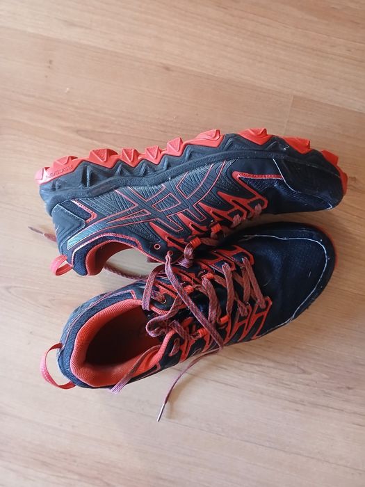 Sapatilhas trail Asics Fuji Trabuco 42,5