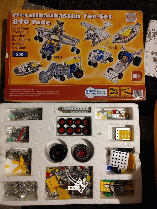 Duże klocki konstrukcyjne metalowe 8+