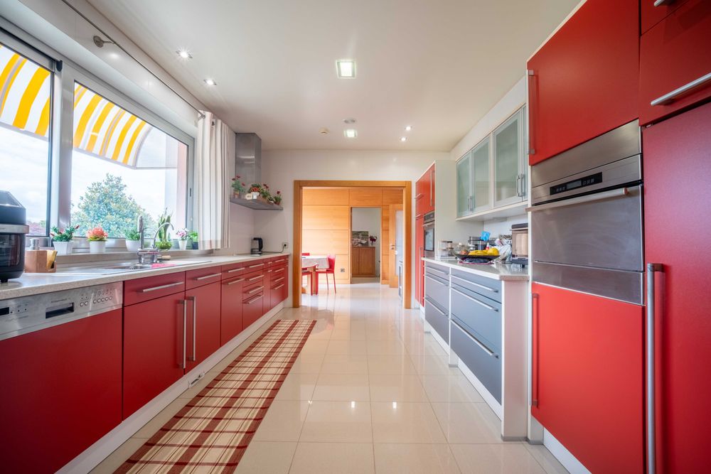 Excelente quinta com 34.876 m2 com moradia de autor