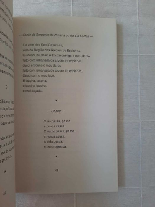Poemas Ameríndios, mudados para português por Herberto Helder