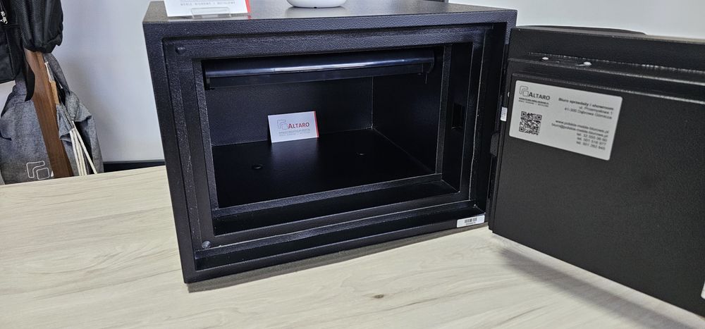 Sejf ognioodporny 60min • zamek ELEKTRONICZNY • na BROŃ, gotówkę, 30EL • kolory :  JASNY POPIEL   lub    GRAFIT CIEMNY