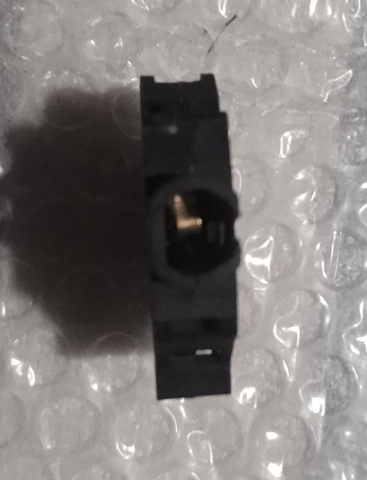 Блок-контакт еnext різних типів