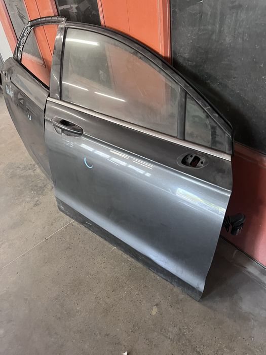 Праві дверки Ford Fusion Mk5 J5  передня/задня/ разборка