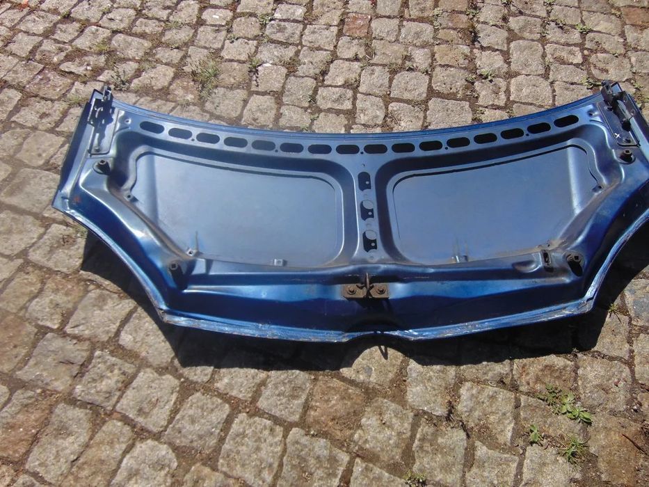 Mercedes Vaneo capot " usado em bom estado