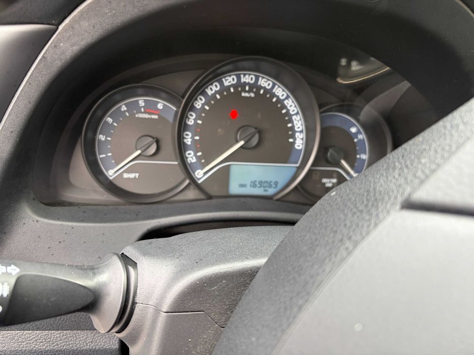 Toyota Auris Diesel 1.4 D-4D Active+AC