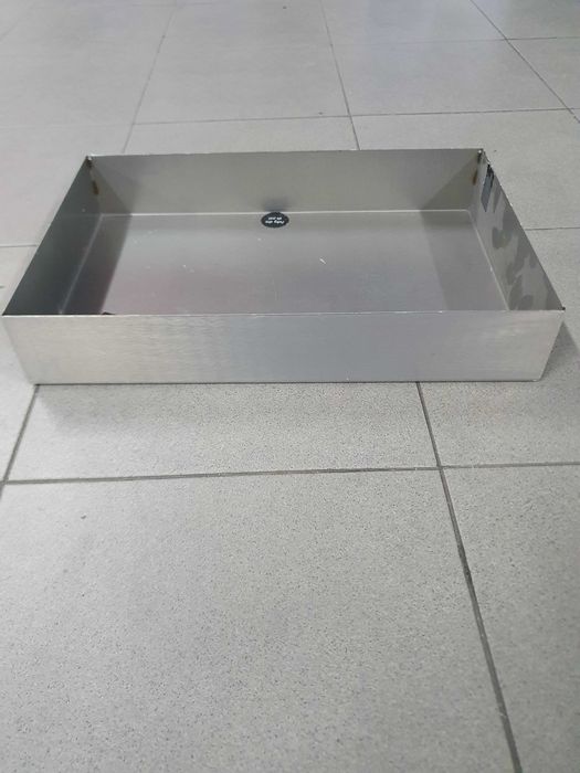 Tabuleriros em inox 40cmx26cmx7cm