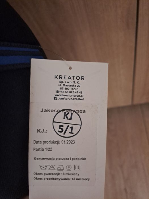 Płaszcz wyjściowy całoroczny damski policja