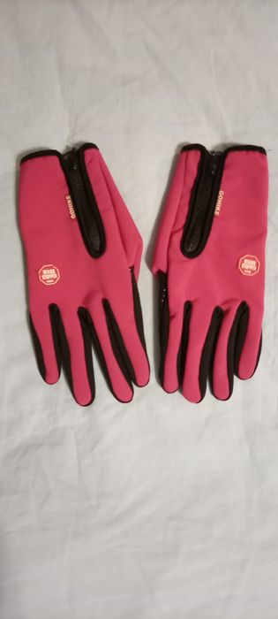 Перчатки спортивные