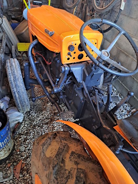 Trator agricula usado