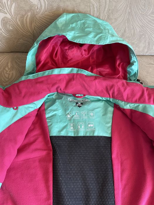 Куртка лижна спортивна