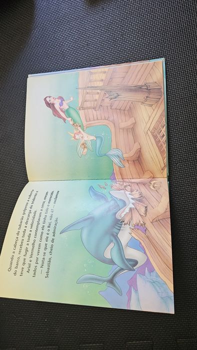 (Disney) A Pequena Sereia - Vermelho [Semi-Novo][Entrego em Lisboa]