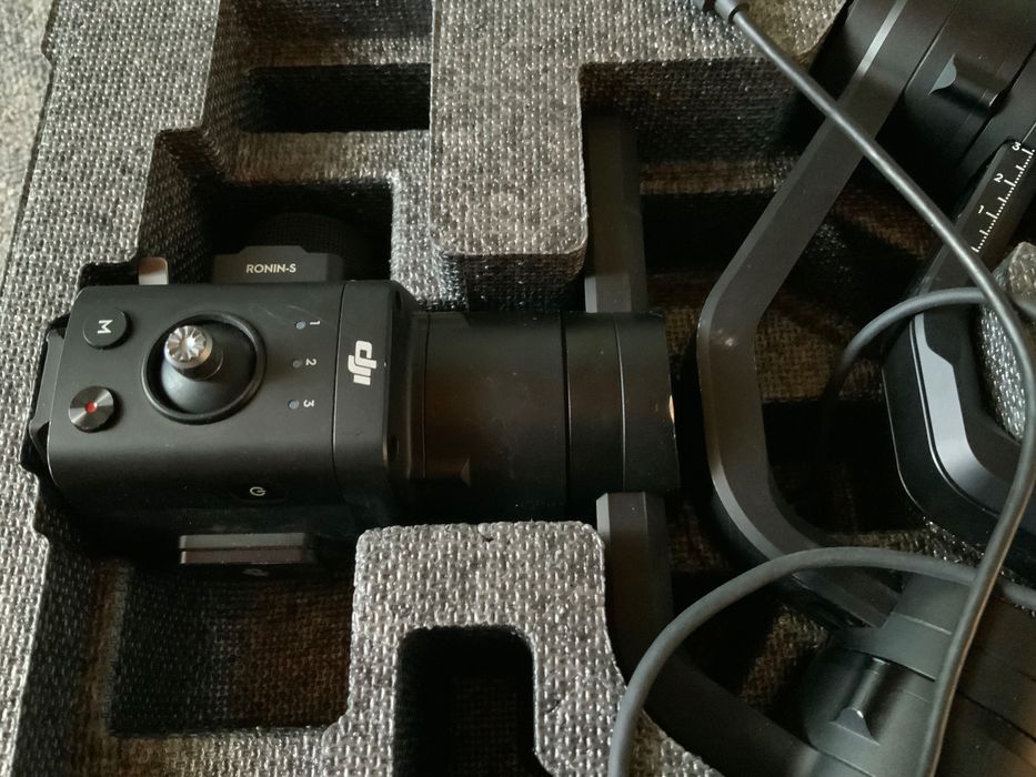 Продам стабілізатор DJI Ronin-S