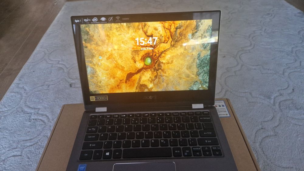Komputer Netbook Acer.