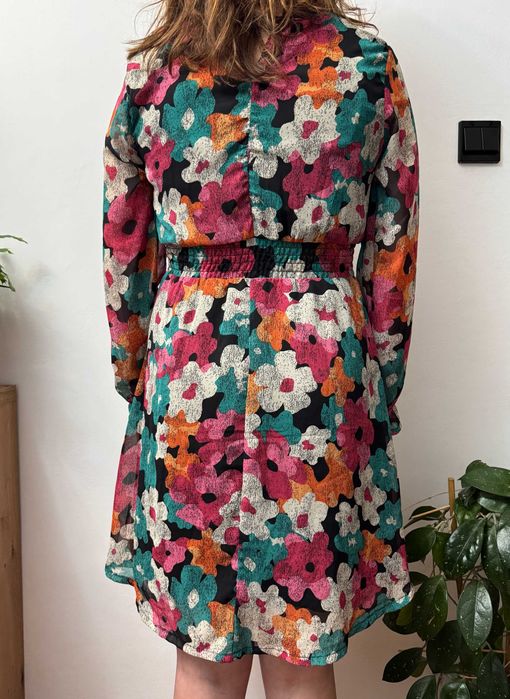 Sukienka w kwiaty codzienna w kwiatki na co dzień floral Esmara 40 L