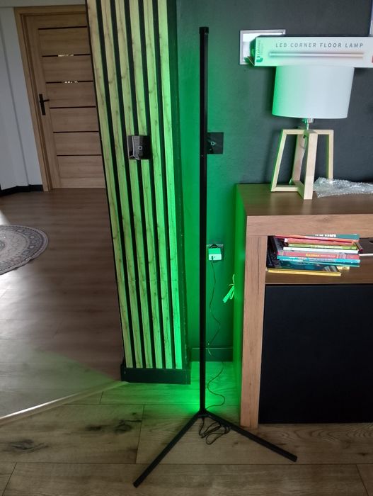 Lampa rgb Luminex designs