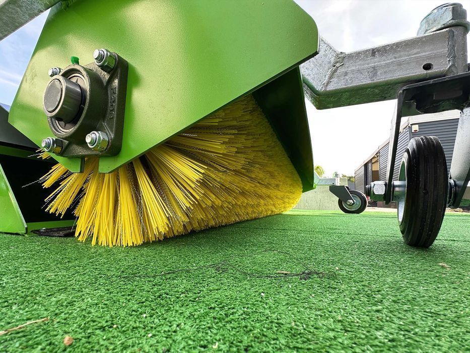 MINI Zamiatarka hydrauliczna do traktora ciągnika kostki drogowa