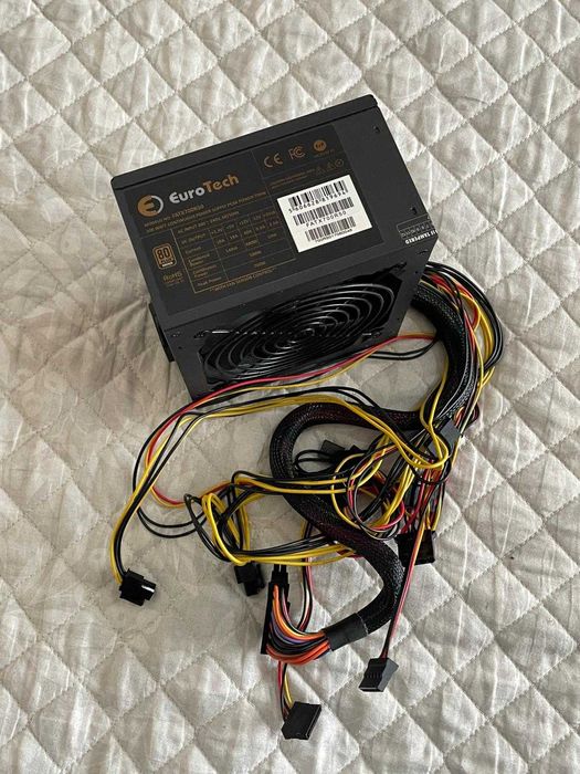 Fonte de Alimentação Eurotech 700W Bronze